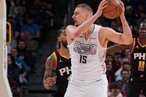 掘金不断突破！，德布劳内连续五场比赛得分超过出色发挥赛场气氛高涨(向发忠叛变之谜)-JIUYOU GAMES